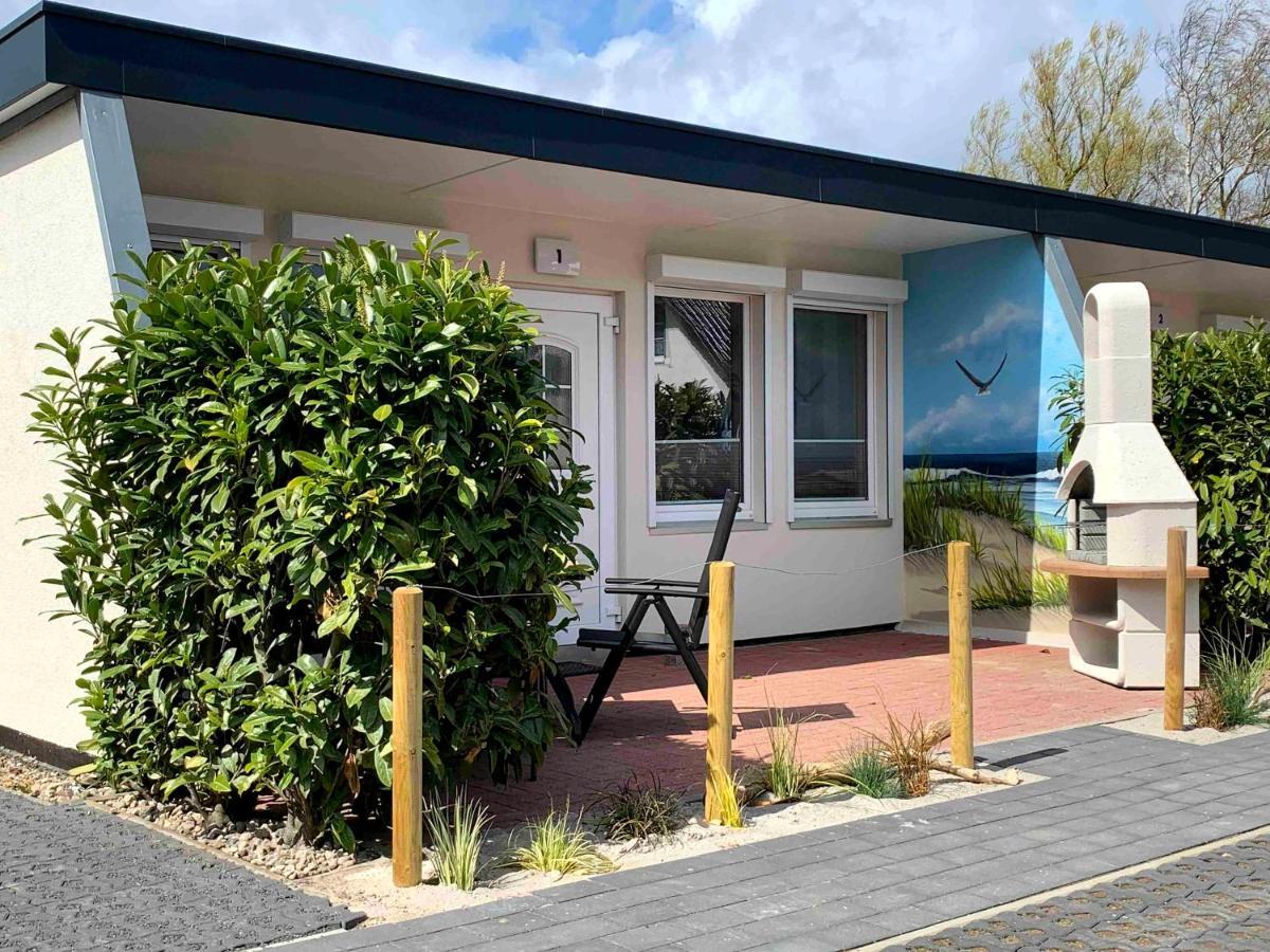 Bungalow-Park Ostseenordstern Wustrow  Bagian luar foto